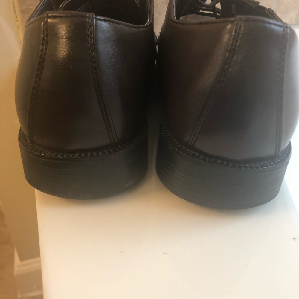 ALFANI SHOES - Picture 4 of 8